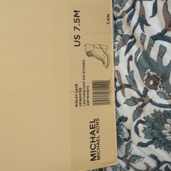 Michael Kors Ridley Lace Up Bootie - Picture 4 of 4